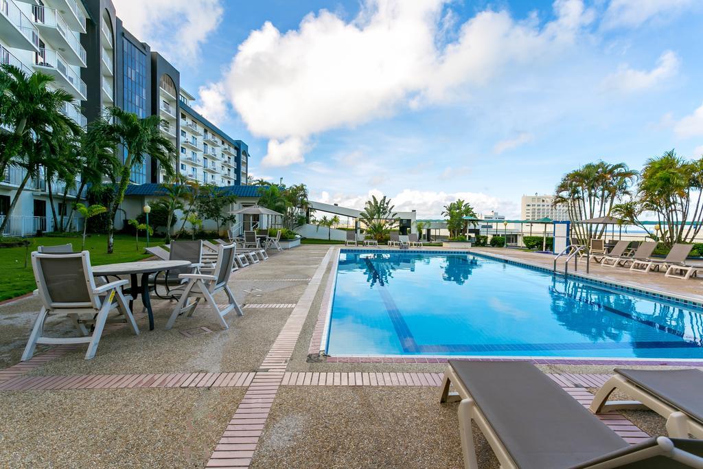 Oceanview Hotel And Residences Tumon Exterior foto